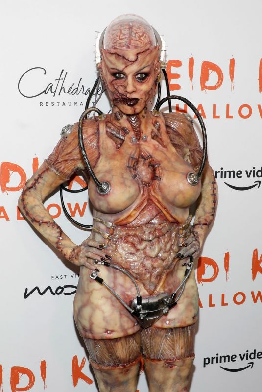 HEIDI KLUM at Heidi Klum