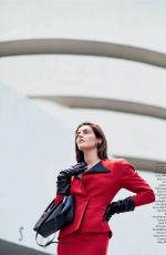 HILARY RHODA in Elle Magazine, Italy December 2019