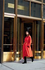 HILARY RHODA in Elle Magazine, Italy December 2019