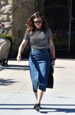 JENNIFER GARNER at a Church in Pacific Palisades 11/03/2019