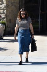 JENNIFER GARNER at a Church in Pacific Palisades 11/03/2019