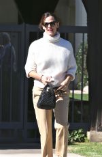 JENNIFER GARNER at a Church in Pacific Palisades 11/24/2019