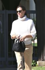 JENNIFER GARNER Leaves Mass the Sunday Before Thanksgiving in Los Angeles 11/24/2019