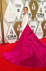 JENNIFER NETTLES at 2019 CMA Awards in Nashville 11/13/2019