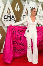 JENNIFER NETTLES at 2019 CMA Awards in Nashville 11/13/2019