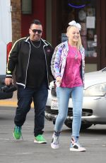 JOJO SIWA Out for Lunch at Marie Callender in Sherman Oaks 11/19/2019