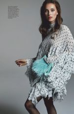 JULIA BERGSHOEFF in Harper