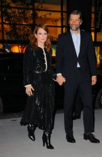 JULIANNE MOORE and Bart Freundlich Arrives at WSJ Innovator Awards in New York 11/06/2019