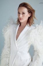 KARINE VANASSE in Elle Magazine, Quebec France December 2019