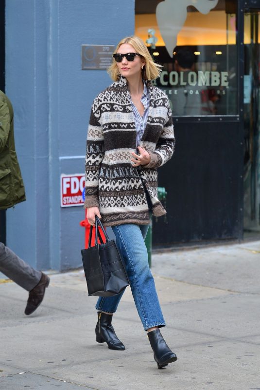 KARLIE KLOSS Out for Lunch in New York 11/14/2019