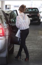KATE BECKINSALE Leaves Doctor