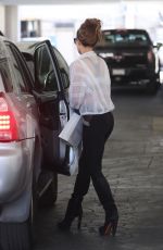 KATE BECKINSALE Leaves Doctor