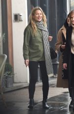 KATE MOSS Out and About in Notting Hil 11/27/2019