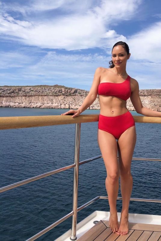 KATHARINE MCPHEE in Bikini on Vacation in Mexico, November 2019 Instagram Photos