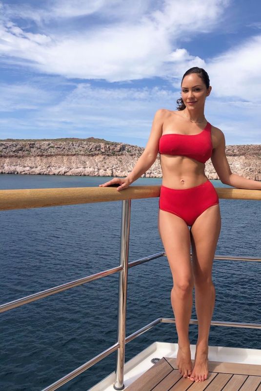 KATHARINE MCPHEE in Bikini on Vacation in Mexico, November 2019 Instagram Photos