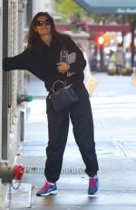 KATIE HOLMES Arrives at Her Home in New York 11/09/2019