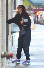 KATIE HOLMES Arrives at Her Home in New York 11/09/2019