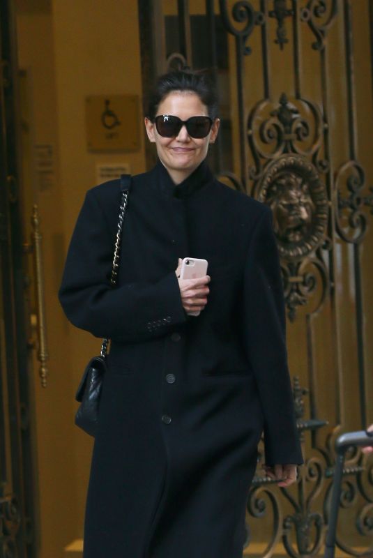 KATIE HOLMES Leaves Her Apartment in New York 11/26/2019