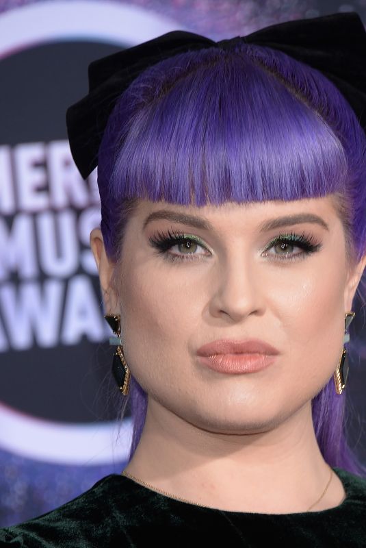 KELLY OSBOURNE at 2019 America Music Awards in Los Angeles 11/24/2019