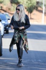 KHLOE KARDASHIAN Out and About in Van Nuys 11/26/2019