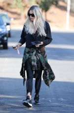 KHLOE KARDASHIAN Out and About in Van Nuys 11/26/2019