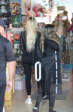 KHLOE KARDASHIAN Shopping at Toy Crazy at Malibu Country Mart 11/07/2019