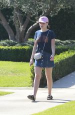 KIERNAN SHIPKA Shopping at Erewhon Market in West Hollywood 11/07/2019