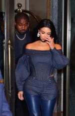 KIM KARDASHIAN Arrives at WSJ Magazine 2019 Innovator Awards in New York 11/06/2019