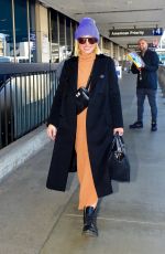KRISTEN BELL at Los Angeles International Airport 11/11/2019
