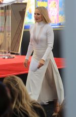 KRISTEN BELL Reciving a Star on Hollywood Walk of Fame 11/19/2019