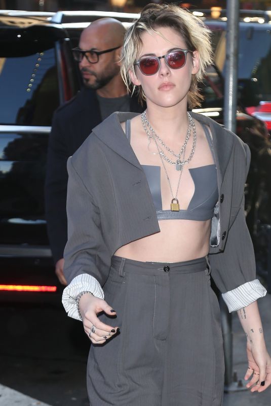 KRISTEN STEWART Arrives at GMA Studio in New York 11/06/2019