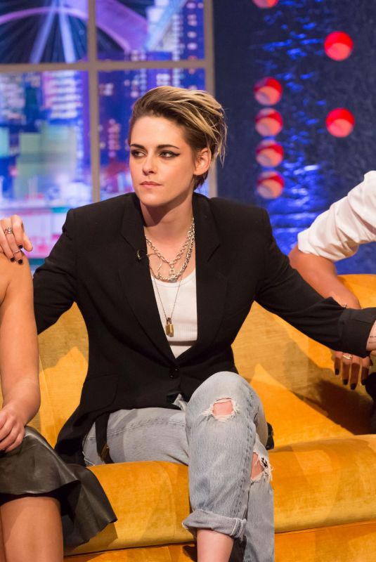 KRISTEN STEWART, NAOMI SCOTT and ELLA BALINSKA at Jonathan Ross Show 11/213/2019