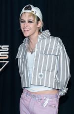 KRISTEN STEWART, NAOMI SCOTT, ELIZABETH BANKS and ELLA BALINSKA at Charlie