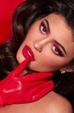 KYLIE JENNER for Kylie Cosmetics Holiday 2019 Collection