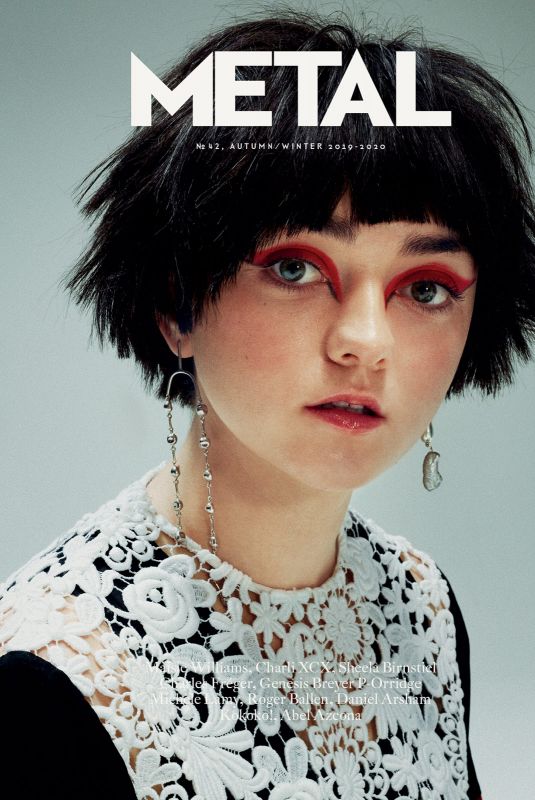 MAISIE WILLIAMS in Metal, Autumn/Winter 2019/2020