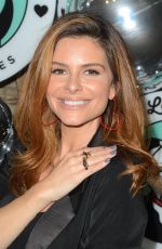 MARIA MENOUNOS at Love Leo Rescue