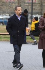 MARISKA HARGITAY on the Set of Law and Erder: Special Victims Unit in New York 11/14/2019