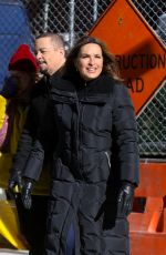 MARISKA HARGITAY on the Set of Law and Erder: Special Victims Unit in New York 11/14/2019