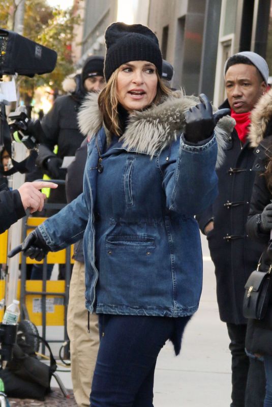 MARISKA HARGITAY on the Set of Law and Order: Special Victims Unit 11/21/2019