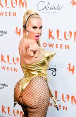 NICOLE COCO AUSTIN at Heidi Klum