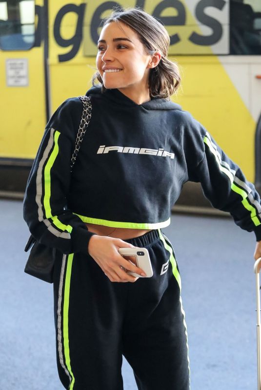 OLIVIA CULPO at LAX Airport in Los Angeles 11/12/2019