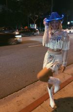OLIVIA HOLT as Cowgirl - Instagram Photos 11/01/2019