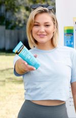 OLIVIA HOLT Out and About in Los Angeles 11/10/2019