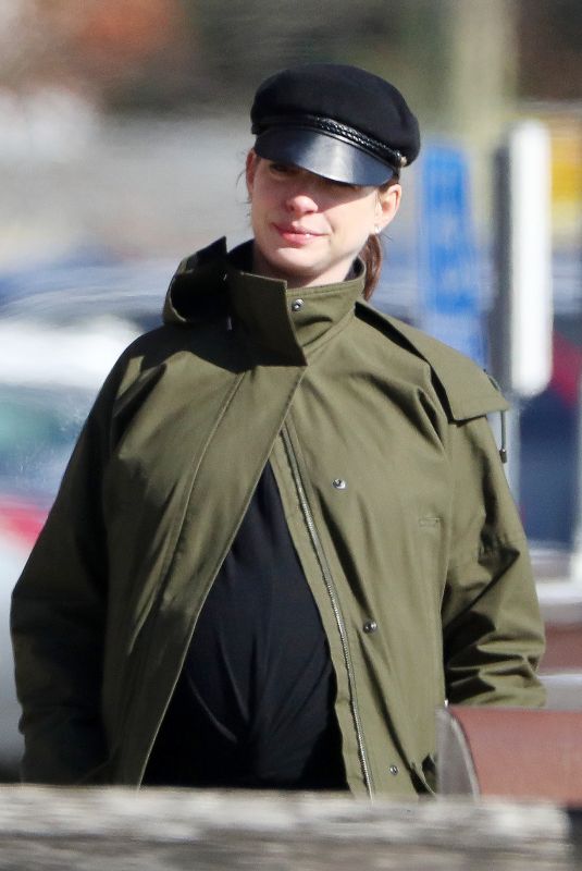 Pregnant ANNE HATHAWAY Out in Fairfield County 11/06/2019
