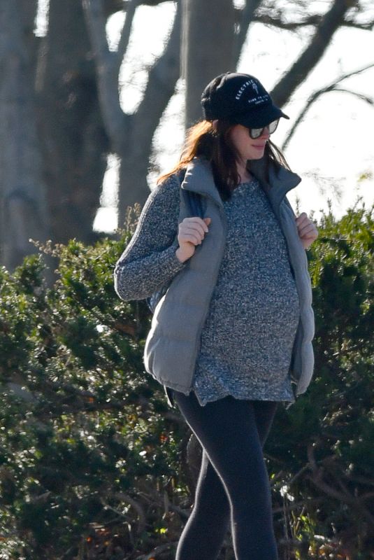 Pregnant ANNE HATHAWAY Out in Westport 11/03/2019