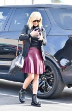 REESE WITHERSPOON Arrives at Her Office in Brentwood 11/15/2019