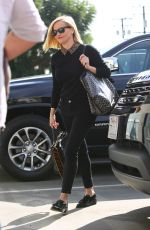 REESE WITHERSPOON Arrives at Her Office in Los Angeles 11/19/2019