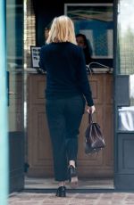 REESE WITHERSPOON Arrives at San Vicente Bungalows in West Hollywood 11/07/2019