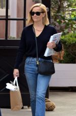 REESE WITHERSPOON Leaves Country Mart in Brentwood 11/06/2019