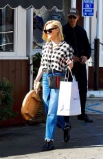 REESE WITHERSPOON Out Shopping in Brentwood 11/25/2019